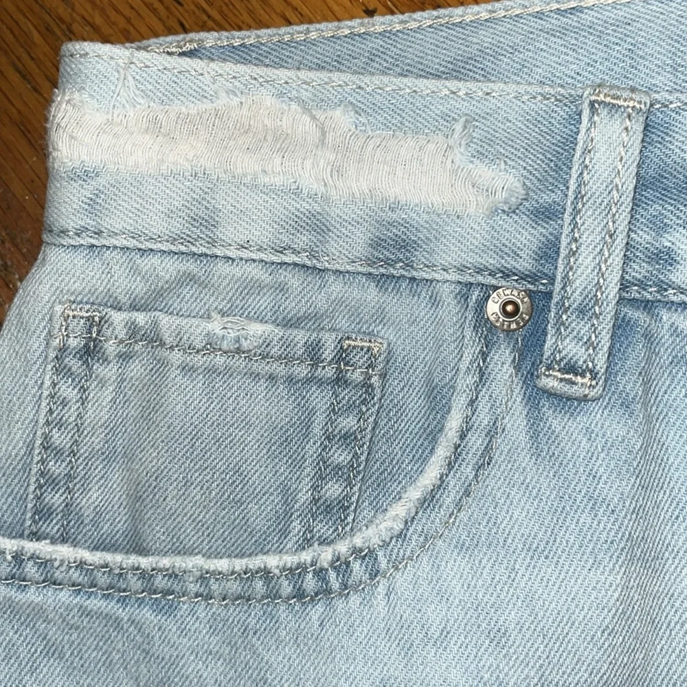 NWT Rewash Authentic Denim The Baggy Short Distressed Shorts Size 30